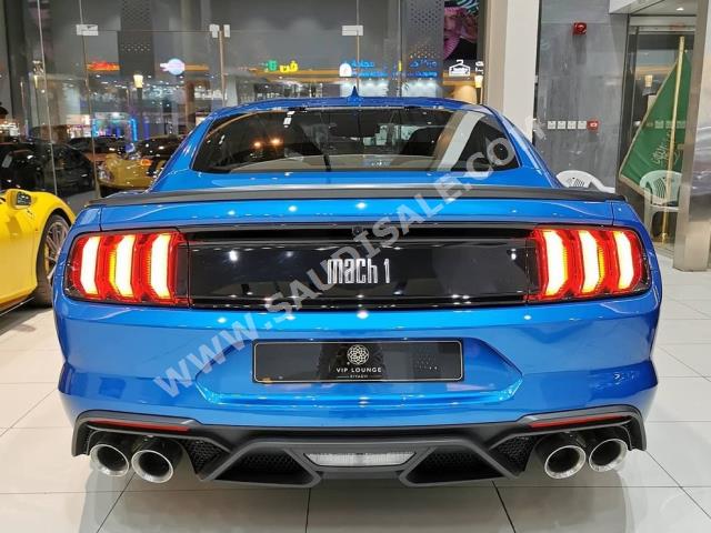 2021 فورد موستانغ ماك 1