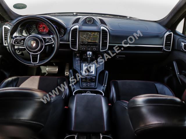 2016 بورش كايين جي تي اس