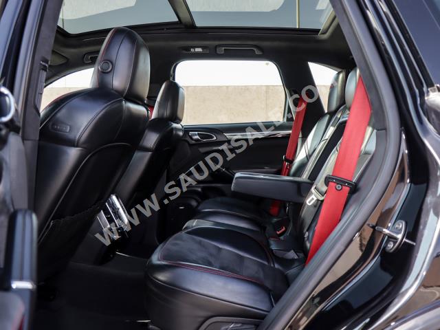 2016 بورش كايين جي تي اس