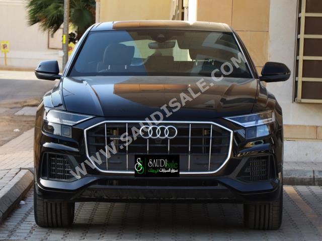 2022 اودي كيو 8
