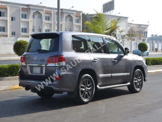 2015 Lexus LX 570 S