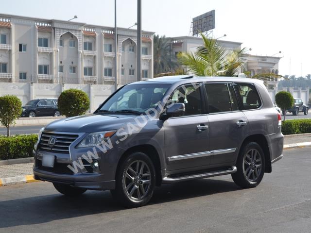 2015 Lexus LX 570 S