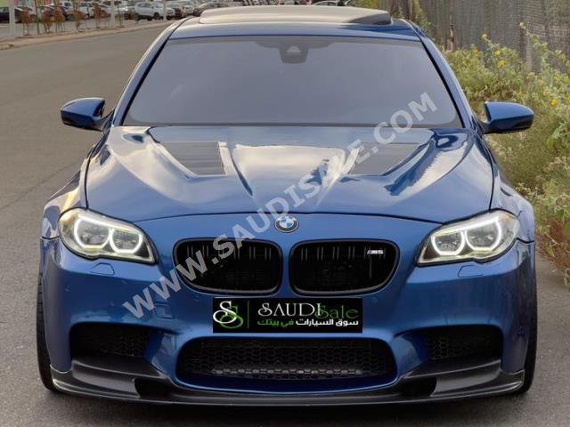 2013 بي ام دبليو الفئة ام إم 5