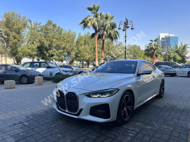 2021 بي ام دبليو الفئة الرابعة 420 أي