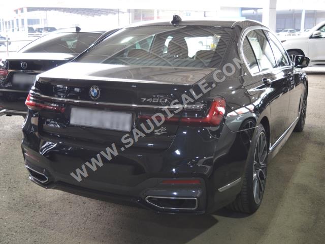 2020 بي ام دبليو الفئة السابعة 730 إل أي