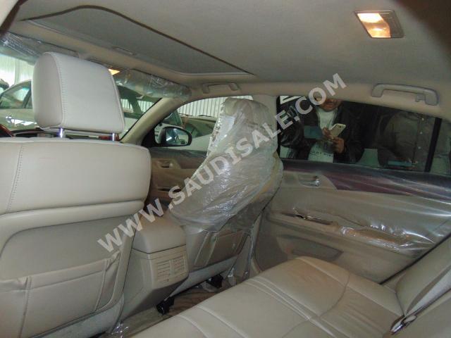 2012 Toyota Avalon Limited