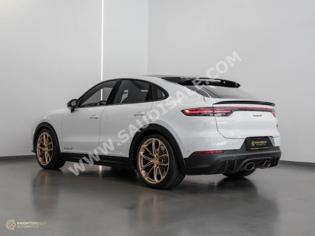 2022 Porsche Cayenne Turbo GT