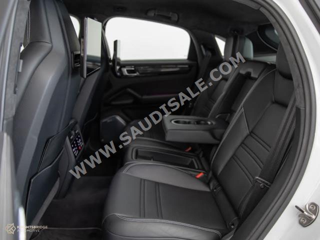 2022 Porsche Cayenne Turbo GT