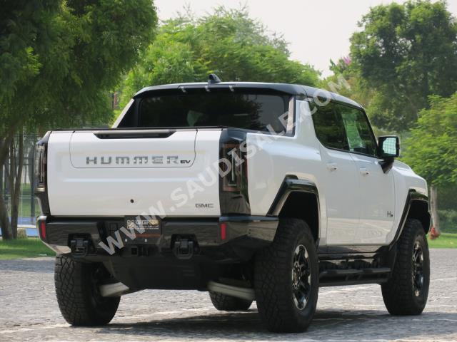 2022 جي ام سي همر اتش اي في