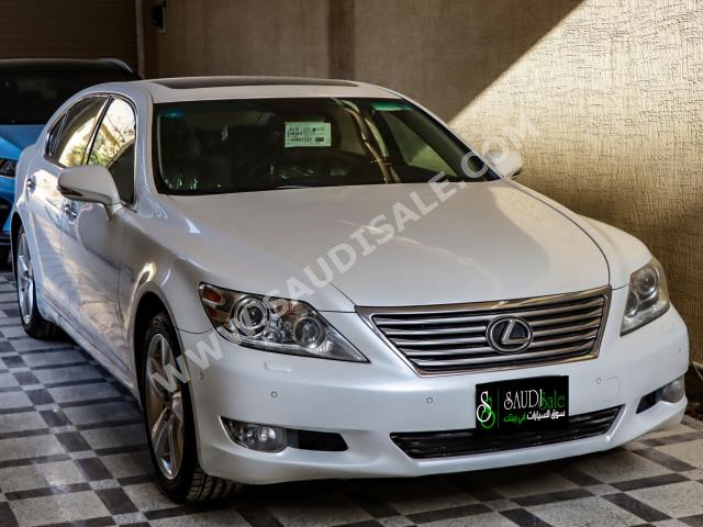 2010 لكزس إل إس 460 إل