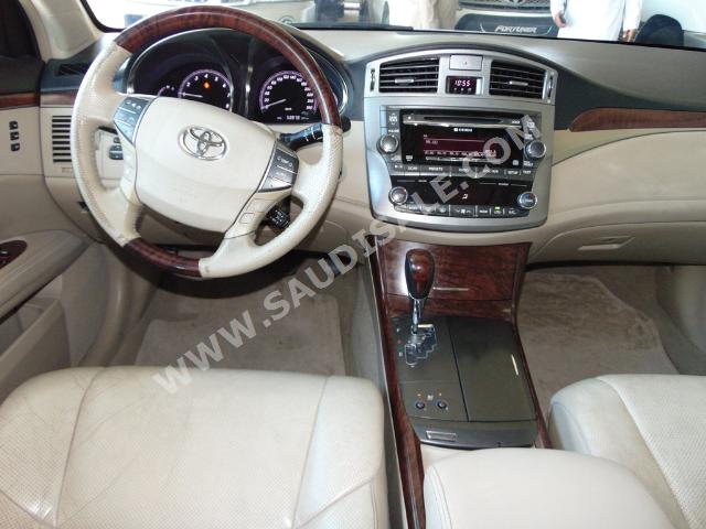 2012 Toyota Avalon Limited