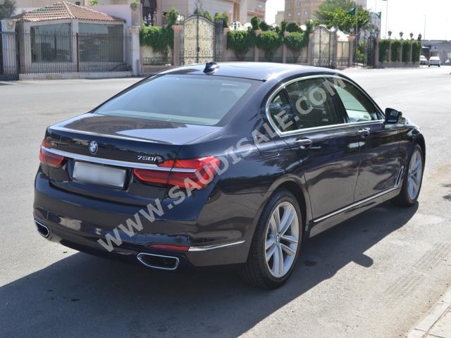 2016 بي ام دبليو الفئة السابعة 750 إل أي