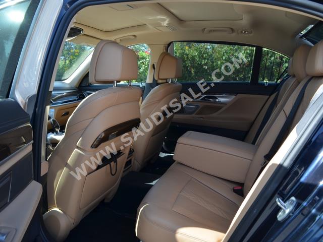 2016 بي ام دبليو الفئة السابعة 750 إل أي