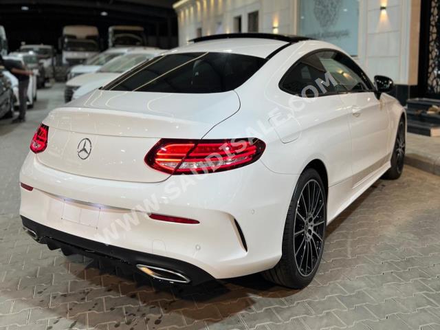 2022 مرسيدس - بنز سي 200 أي إم جي كوبيه