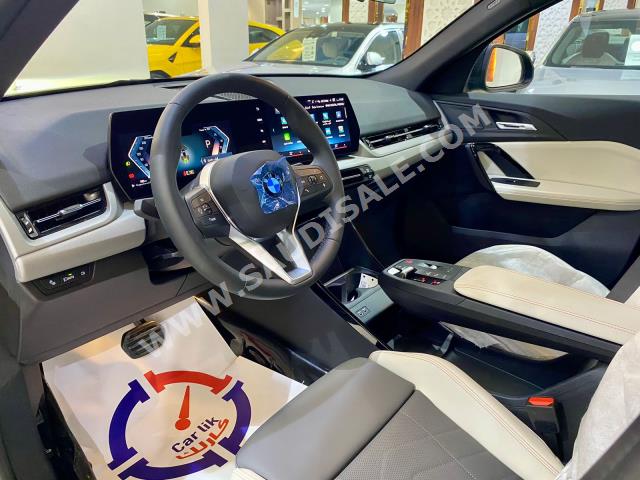 2024 بي ام دبليو الفئة اكس 2