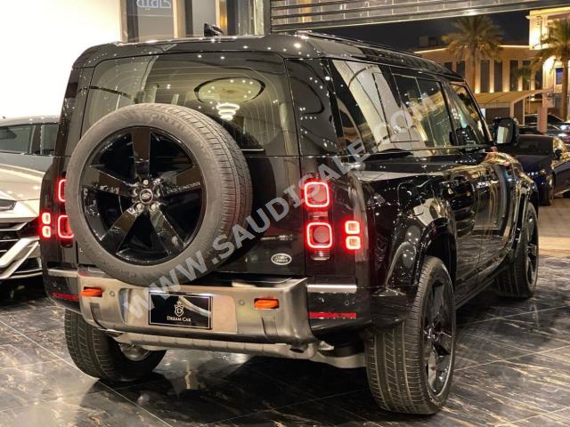 2023 لاند روفر ديفيندر اكس