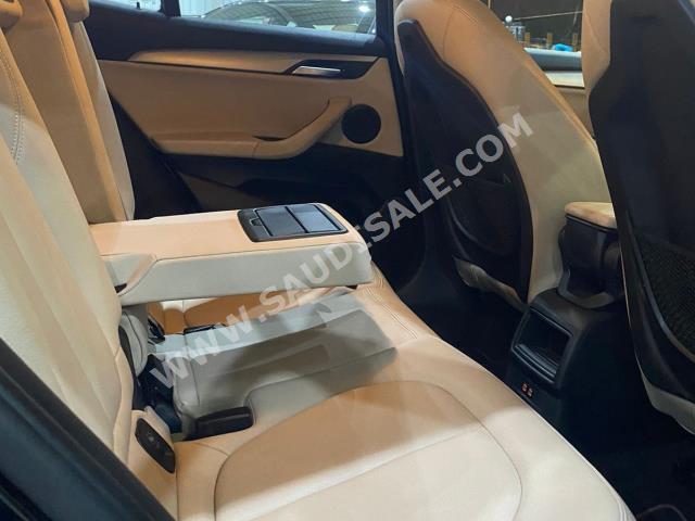 2021 بي ام دبليو الفئة اكس 2