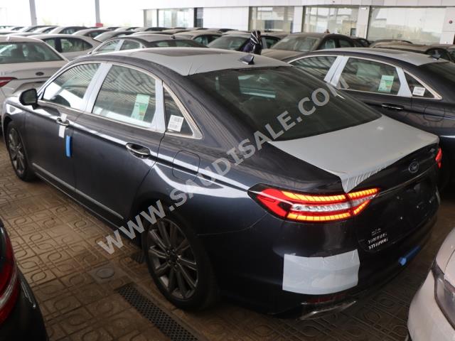 2022 Ford Taurus Titanium