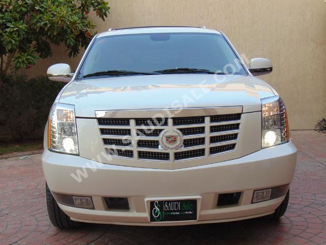 2009 كاديلاك اسكاليد