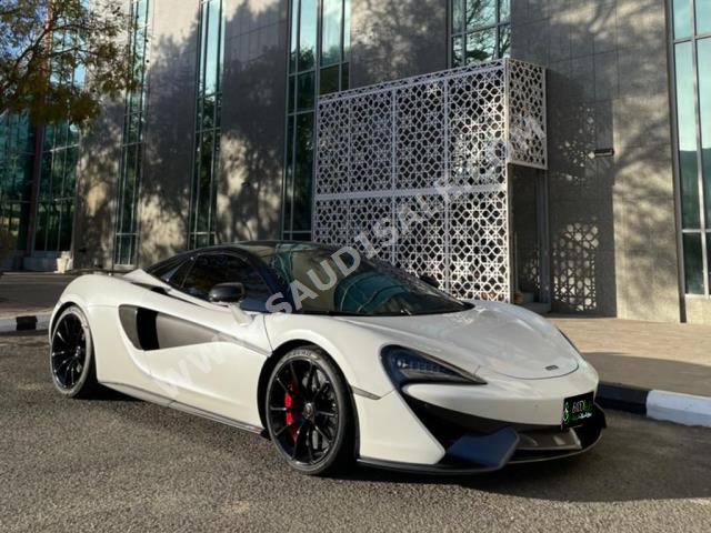 2018 مكلارين 570 اس سبايدر