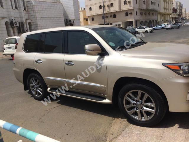 2015 Lexus LX 570