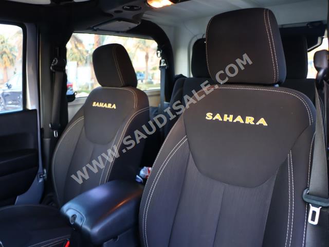 2015 جييب رانجلر صحارى