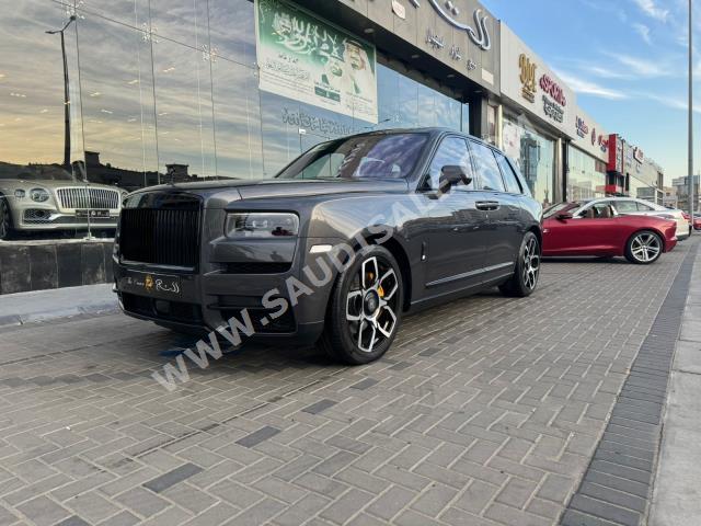 2022 رولز رويس كولينان سلفر بادج