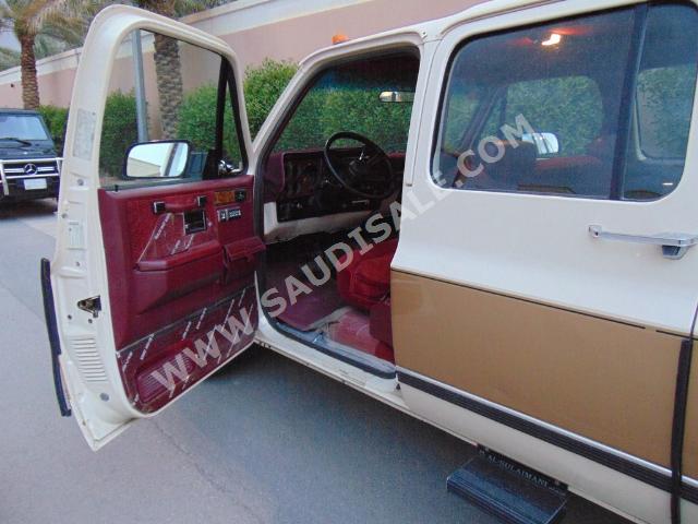 1991 GMC Suburban