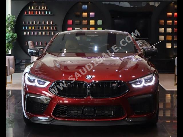 2020 بي ام دبليو الفئة ام إم 8 كومبيتيشن