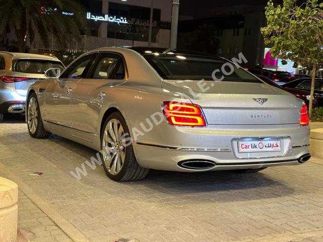 2020 بنتلي كونتيننتل فلاينج سبير