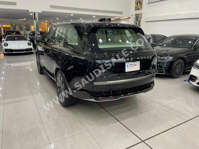 2023 لاند روفر رينج روفر اتش اس اي
