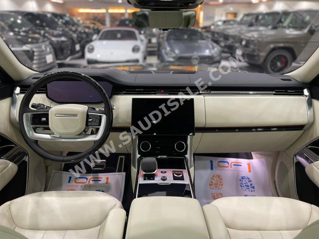 2023 لاند روفر رينج روفر اتش اس اي