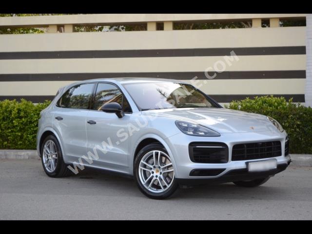 2019 بورش كايين اس