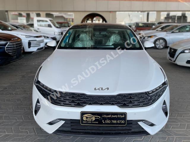 2023 Kia K5