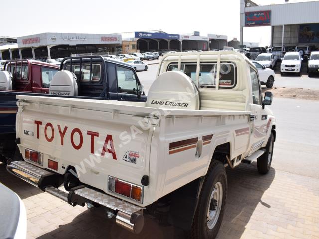 2018 تويوتا لاند كروزر شاص