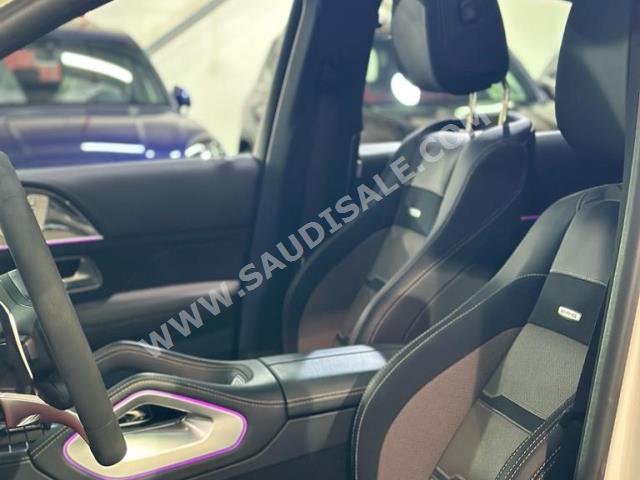 2020 مرسيدس - بنز جي إل إي 53 أي إم جي