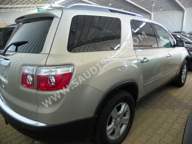 2008 GMC Acadia