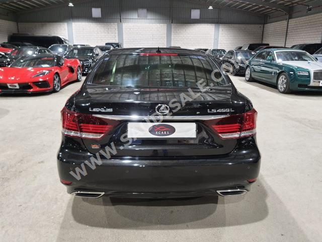 2013 لكزس إل إس 460 إل