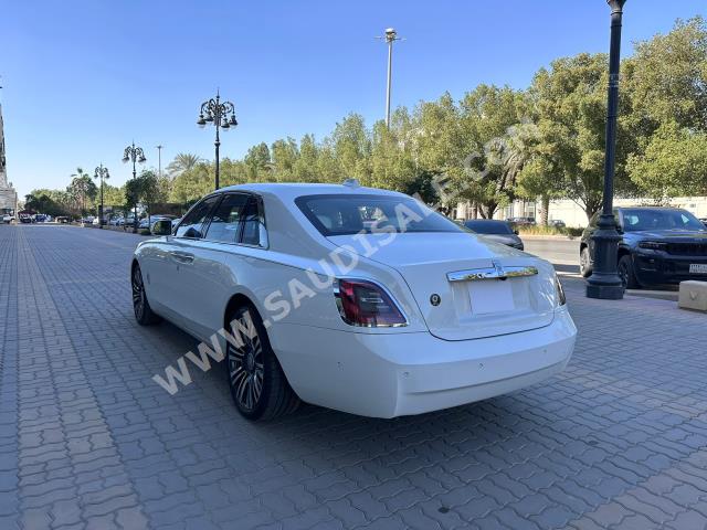 2021 رولز رويس قوست