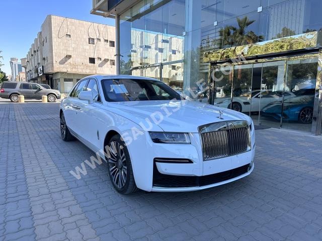 2021 رولز رويس قوست