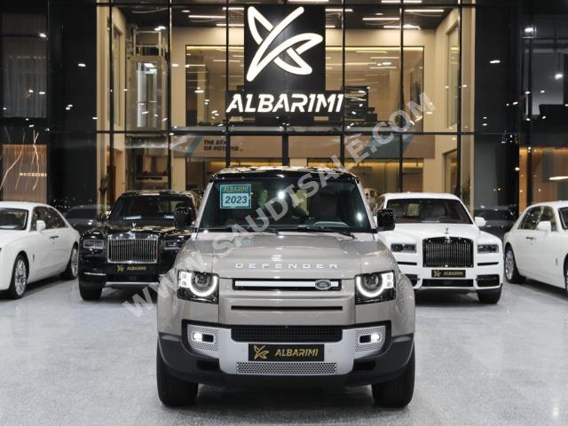 2023 لاند روفر ديفيندر اتش اس اي