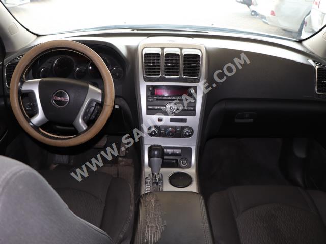 2012 جي ام سي اكاديا