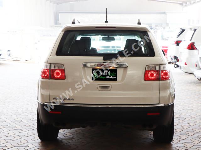 2012 جي ام سي اكاديا