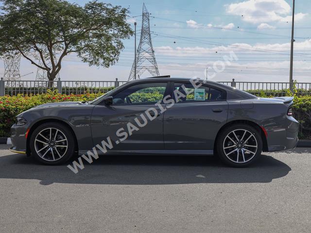 2023 دودج تشارجر ار تي