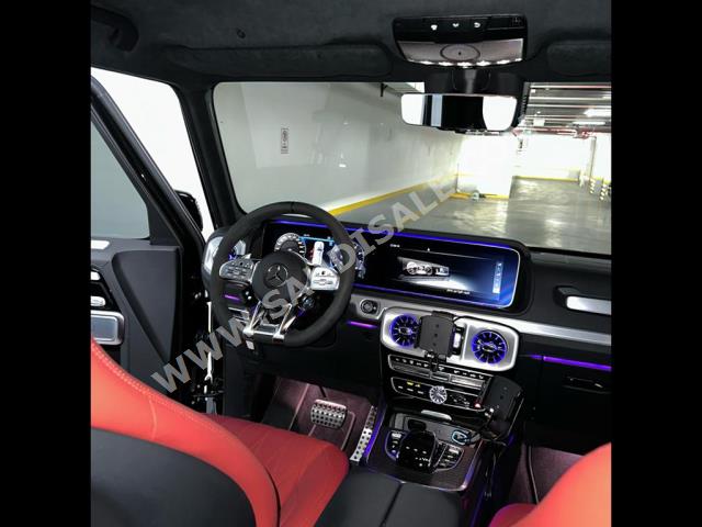 2022 مرسيدس - بنز جي 63 4×4