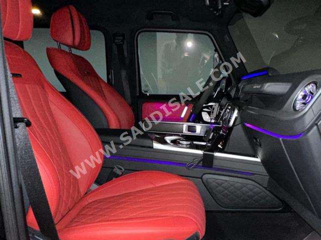 2022 مرسيدس - بنز جي 63 4×4