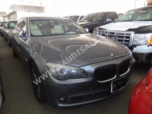 2009 بي ام دبليو الفئة السابعة 750 إل أي