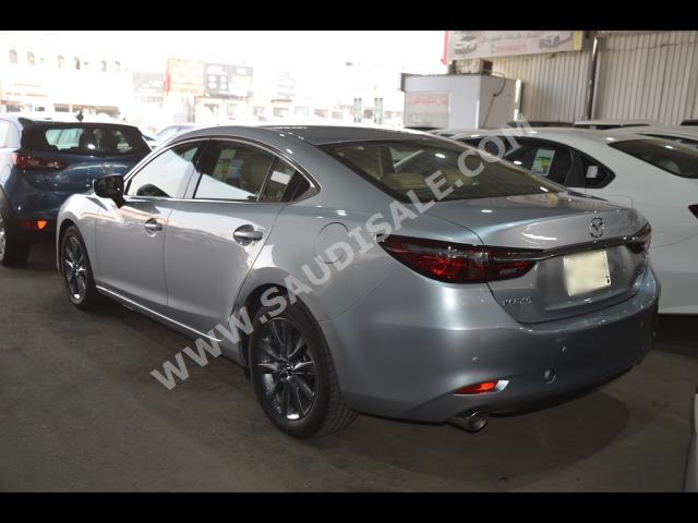 2023 مازدا مازدا 6