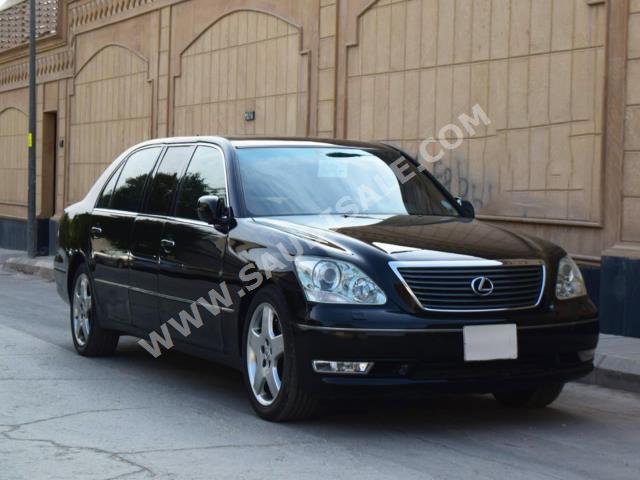 2005 Lexus LS 430