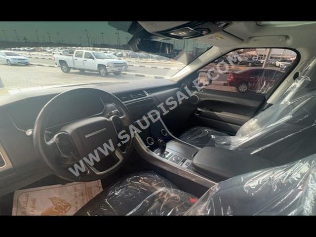 2018 لاند روفر رينج روفر سبورت اس اي